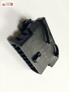 菲亚特型号-OBD-（法定）母亲 - 主要橡胶芯+留出插头